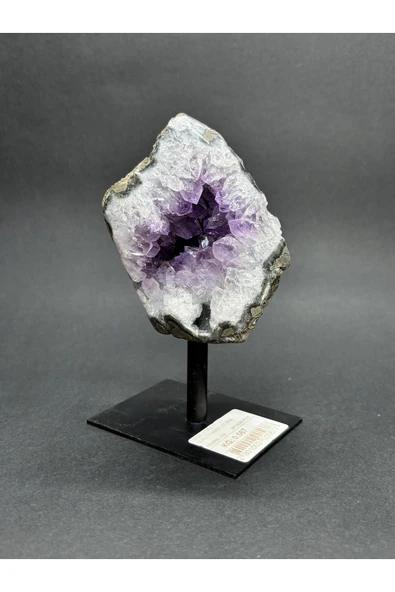 gemsartdeco BREZİLYA AMETİST DOĞALTAŞ SİYAH DEMİR STANTLI ürün görseli