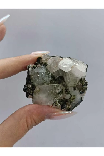 gemsartdeco Koleksiyonluk Epidotlu Kuvars Doğaltaş ürün görseli