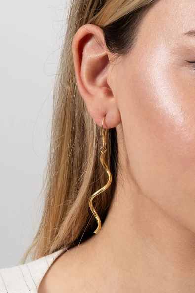 925 ayar gümüş küpe altın yaldızlı Spiral (Sarmal) şekilli şarnel küpe SGTL13160GOLD - Resim 4