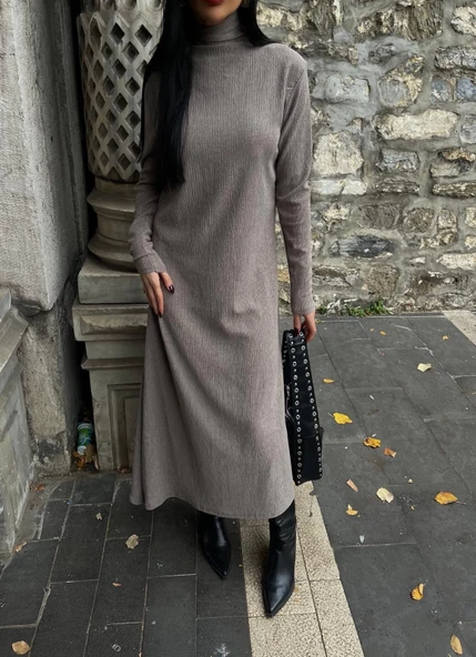 Boğazlı kalın bürümcük uzun elbise vizon - Resim 3