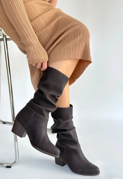 Yior Kahverengi Nubuk Topuklu Bot - Resim 2