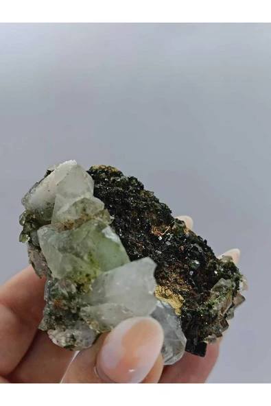 gemsartdeco Koleksiyonluk Epidotlu Kuvars - Resim 4