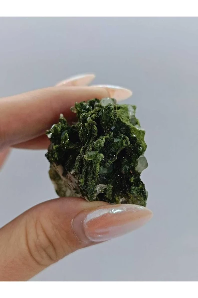 gemsartdeco Koleksiyonluk Epidotlu Kuvars Doğaltaş - Resim 2