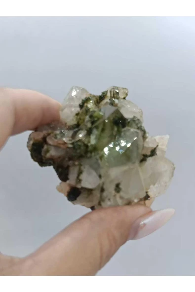 gemsartdeco Koleksiyonluk Epidotlu Kuvars Doğaltaş - Resim 2