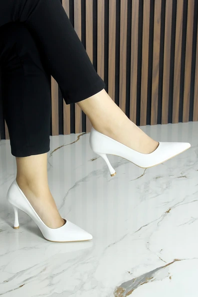 Erkan Saçmacı Suzanna Beyaz Hakiki Dana Derisi Sivri Burun Klasik İnce Topuklu Ayakkabı - Resim 3