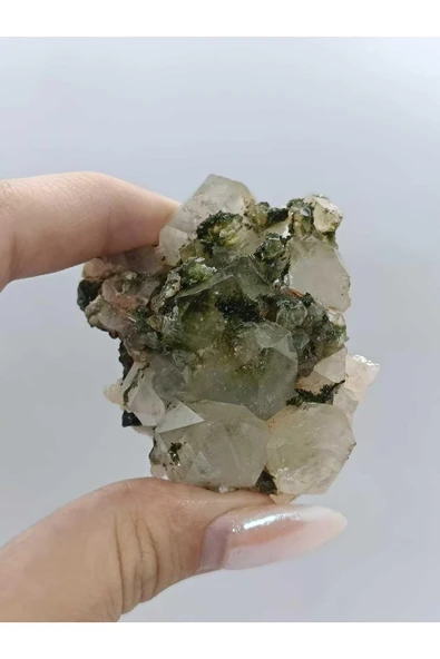 gemsartdeco Koleksiyonluk Epidotlu Kuvars Doğaltaş ürün görseli