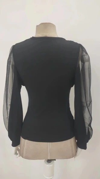 MDB Kadın Uzun Yırtmaç Tül Detaylı Derin V Yakalı Sandy Bluz - Resim 6