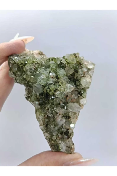 gemsartdeco Koleksiyonluk Epidotlu Yeşil Kuvars ürün görseli