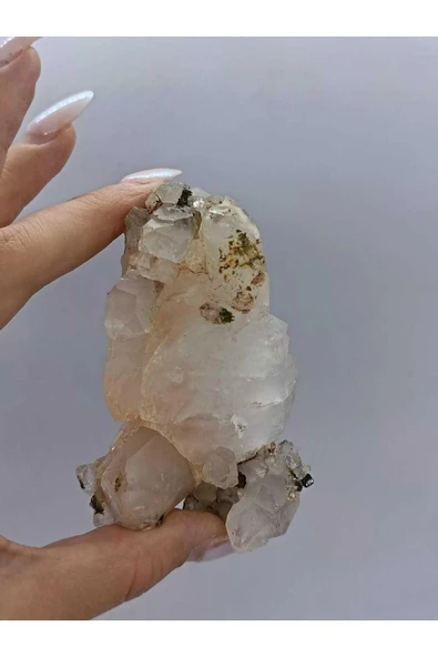 gemsartdeco Koleksiyonluk Epidotlu Kuvars Doğaltaş ürün görseli