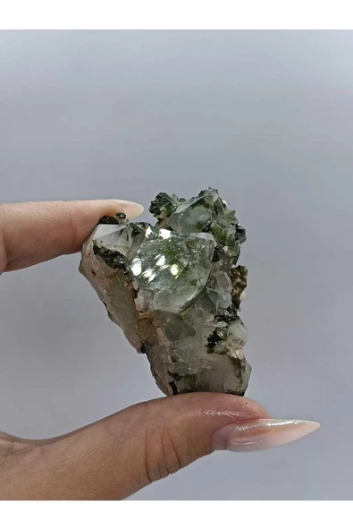 gemsartdeco Koleksiyonluk Epidotlu Kuvars Doğaltaş - Resim 2