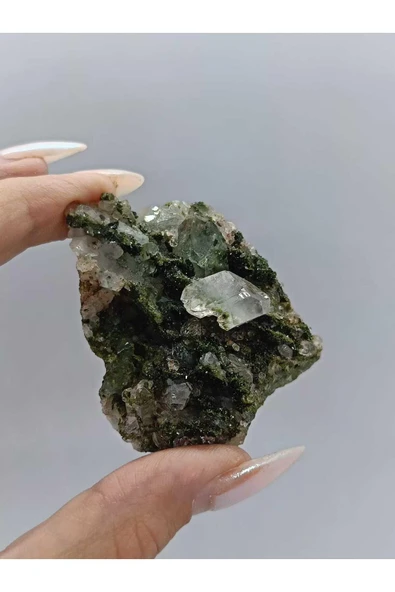 gemsartdeco Koleksiyonluk Epidotlu Kuvars Doğaltaş ürün görseli