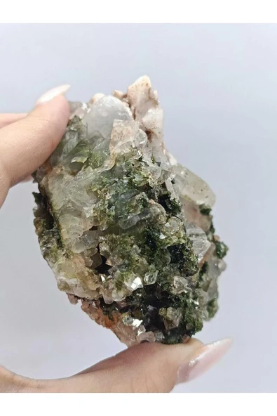 gemsartdeco Koleksiyonluk Epidotlu Yeşil Kuvars - Resim 3