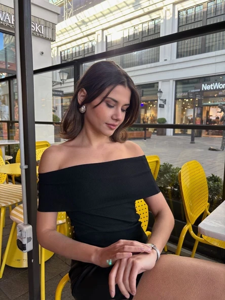 Madonna yaka sıfır kol bluz - Resim 6