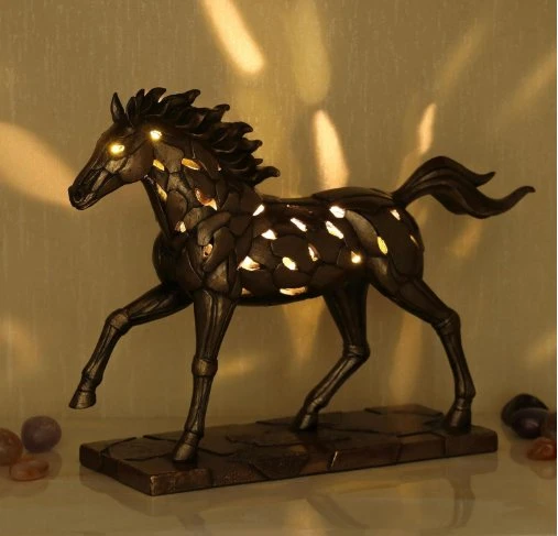 Veronese Design Dörtnala Giden At Aydınlatması ürün görseli 1