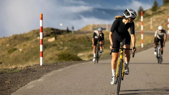 Scott Addict RC 10 Karbon Yol Bisikleti 2026 - Resim 11