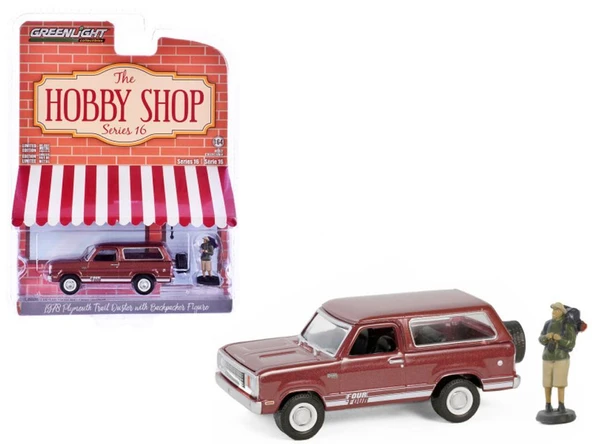 Greenlight 1978 Plymouth Trail Duster with Backpacker Figure "The Hobby Shop" Series 16 1/64 Model Araba - Resim 3