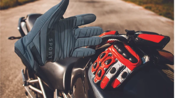 Motosiklet Eldiveni Rüzgar Geçirmez Suya Dayanlıklı Dokunmatik Eldiven Parmak Korumalı Reflektörlü - Resim 6
