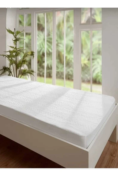 Özdilek Kapitone Sıvı Geçirmez Lastikli Fitted Alez 180x200cm ürün görseli 1