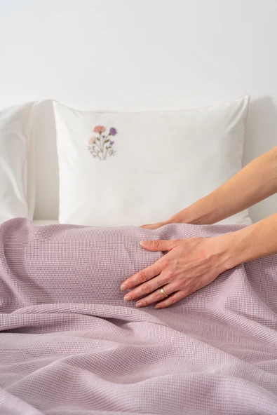 Missera Rose Nakışlı Çift Kişilik Pike Seti - 4 Parça Çeyiz Seti - Resim 5