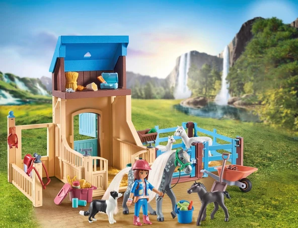 Playmobil - Horse Stall With Amelia And Whisper (71353) - Resim 4