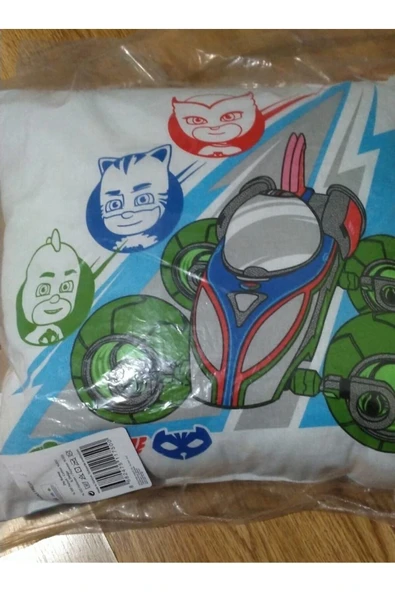 Pija Maskeliler Lisanslı Uyku Arkadaşı Yastık, Kırlent (Licensed by mattel) Zorluteks Kalitesiyle... ürün görseli 1