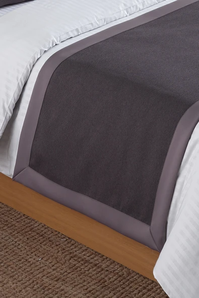 Varol 70x250 Yatak Şalı (Runner) ve 2 Adet 45x45 Kırlent Seti – Otel Konsept Lüx Dekoratif Set - Resim 2