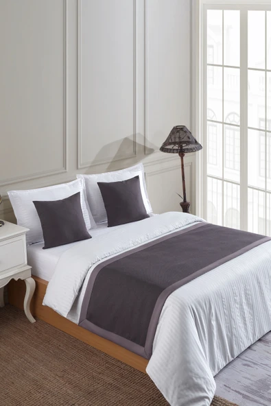 Varol 70x250 Yatak Şalı (Runner) ve 2 Adet 45x45 Kırlent Seti – Otel Konsept Lüx Dekoratif Set ürün görseli 1