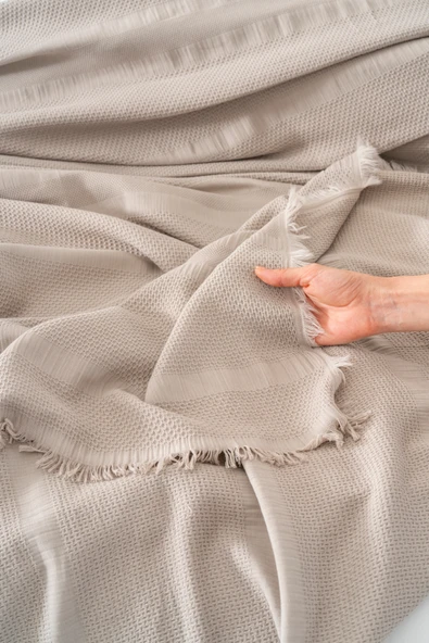 Amara Vizon Nakışlı Çift Kişilik %100 Pamuklu Nevresimli Pike Seti - 7 Parça Çeyiz Seti - Resim 6