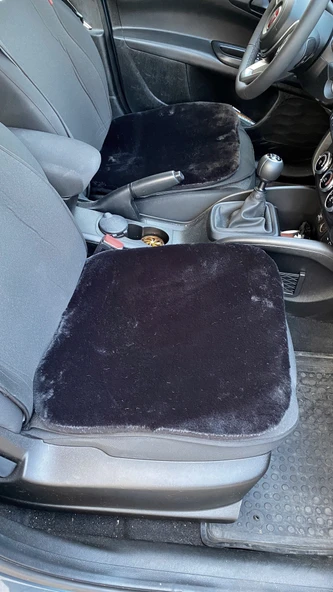 Yumuşak Tüylü Peluş Serme Oto Koltuk Koruyucu Minder Ön 2'li Siyah ürün görseli 1