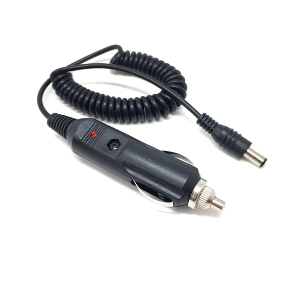 Spiral Kablolu Sigortalı Oto Çakmak Fişi Adaptörü 5.5x2.5mm Uçlu 2A 1.3m ürün görseli 1