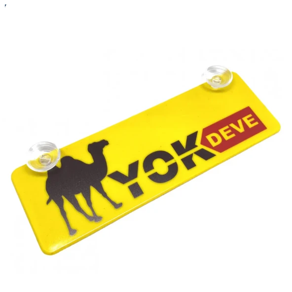 Yok Deve Yazılı Sarı Dekor Plaka Vantuzlu Cam Süsü 22x7.5cm ürün görseli 1