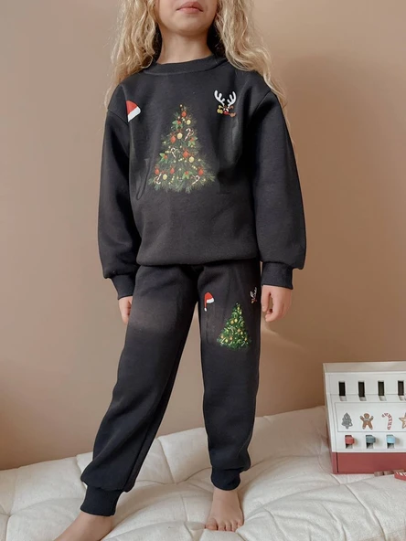 KIZ ÇOCUK YILBAŞI TEMALI 3 İPLİK EŞOFMAN TAKIMI - Resim 3