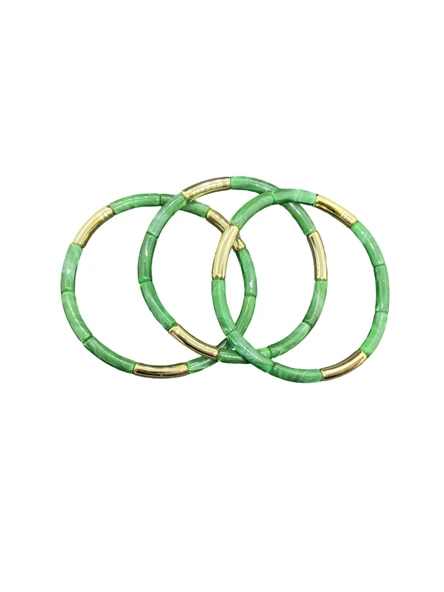 ? Yeşil ve Altın Renkli Akrilik Bijuteri Bileklik Seti — Doğayla Uyum İçinde Şıklık ürün görseli 1