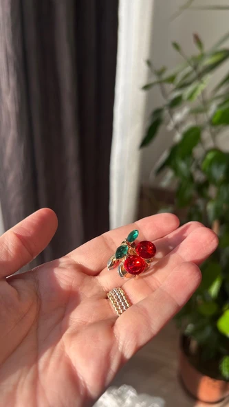 Kiraz taşlı mandal toka ürün görseli 1