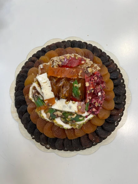 Öz Altın Kayısı Karışık Sepet 1.7 KG ürün görseli 1