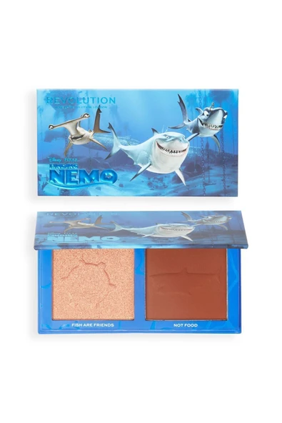 Revolution x Finding Nemo Sharky Bronzer & Highlighter - Kayıp Balık Nemo Bronzer ve Aydınlatıcı ürün görseli 1