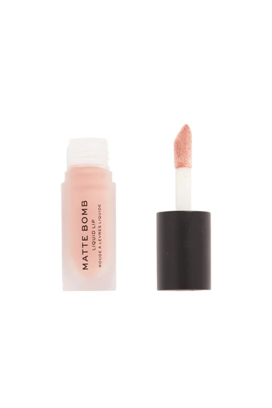 Revolution Matte Bomb Liquid Ruj Nude Allure ürün görseli 1