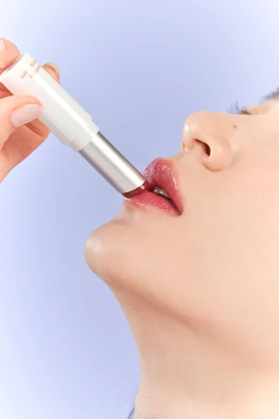 Romand Glasting Melting Balm Parlak Görünümlü Renk Veren Dudak Balmı 01 Coco Nude (VİONİNE) - Resim 8