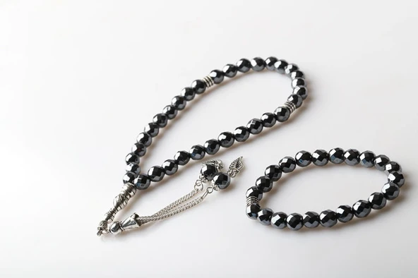 Özel Kutulu Doğal Hematit Taşı Tesbih ve Bileklik Seti ürün görseli 1