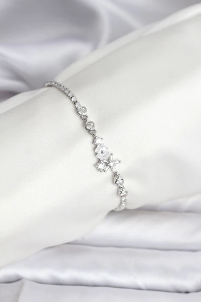 Çiçekli Model Zirkon Taşlı Gümüş Renk Su Yolu Kadın Bileklik - TJ-BB8111 ürün görseli 1