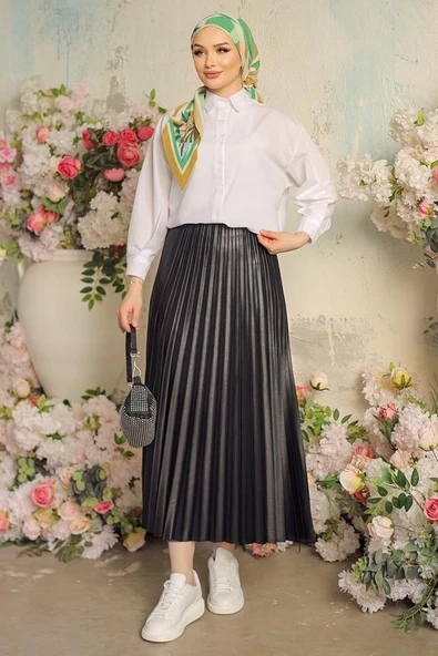 Zarif Ve Modern Pileli Parlak Krep Gizli Lastikli Siyah Etek - Resim 5