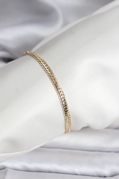 14K Gold Renk Kaplama Lazer Ezme Zincir Model CM Kadın Bileklik - TJ-BB8130 ürün görseli 1