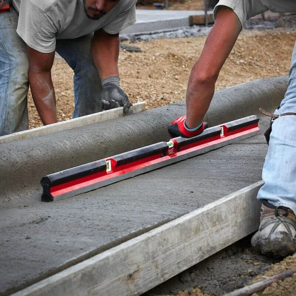 Milwaukee Mastar Tip Terazi 72  Redstick Concrete  Mlcon72 4932459895 - Resim 4