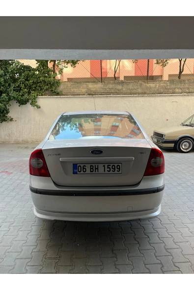 AYAZ FİBER GARAJ FORD FOCUS 2 SEDAN ARKA EK KARLIK FİBER BOYASIZ - Resim 2