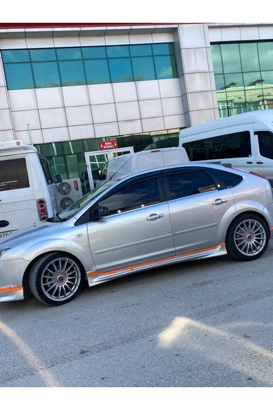 AYAZ FİBER GARAJ FORD FOCUS 2-2.5 UYUMLU RS YAN MARŞBİYEL TAKIMI FİBER-BOYASIZ ürün görseli 1