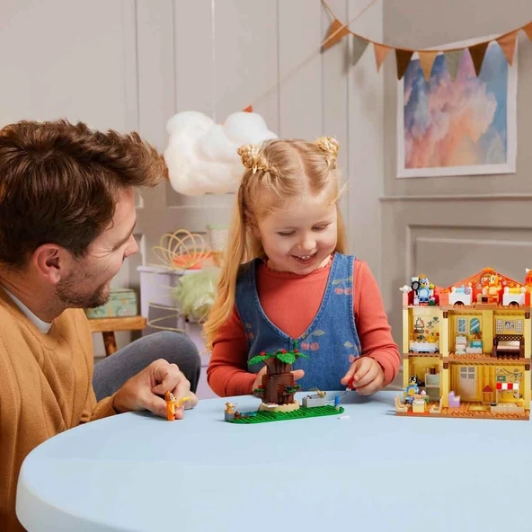 LEGO Bluey: Bluey nin Aile Evi 11203 - Resim 3