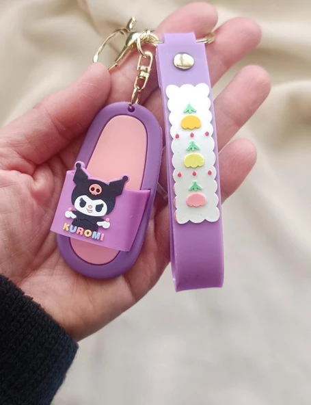 Silikon Anahtarlık Terlik Kuromi Karakter Figür Çanta Süsü Oyuncak - Resim 2