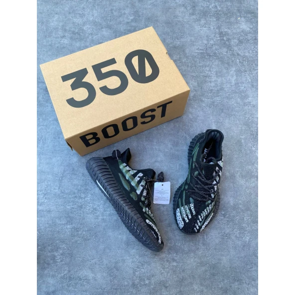Adidas Yeezy Boost 350 Siyah Yeşil ürün görseli 1