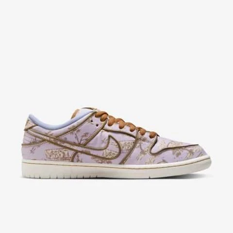 The Nike SB Dunk Low Premium City ürün görseli 1