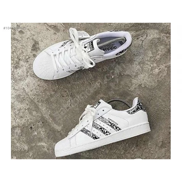 Adidas Superstar Beyaz Rugan Spor Ayakkabı ürün görseli 1